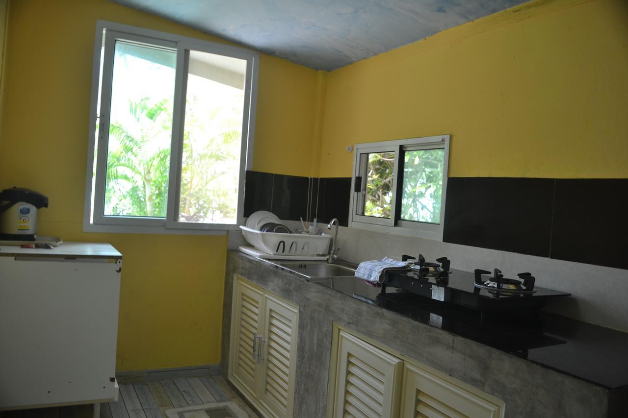 Baan Chid Talay Hotel Koh Chang Exterior photo