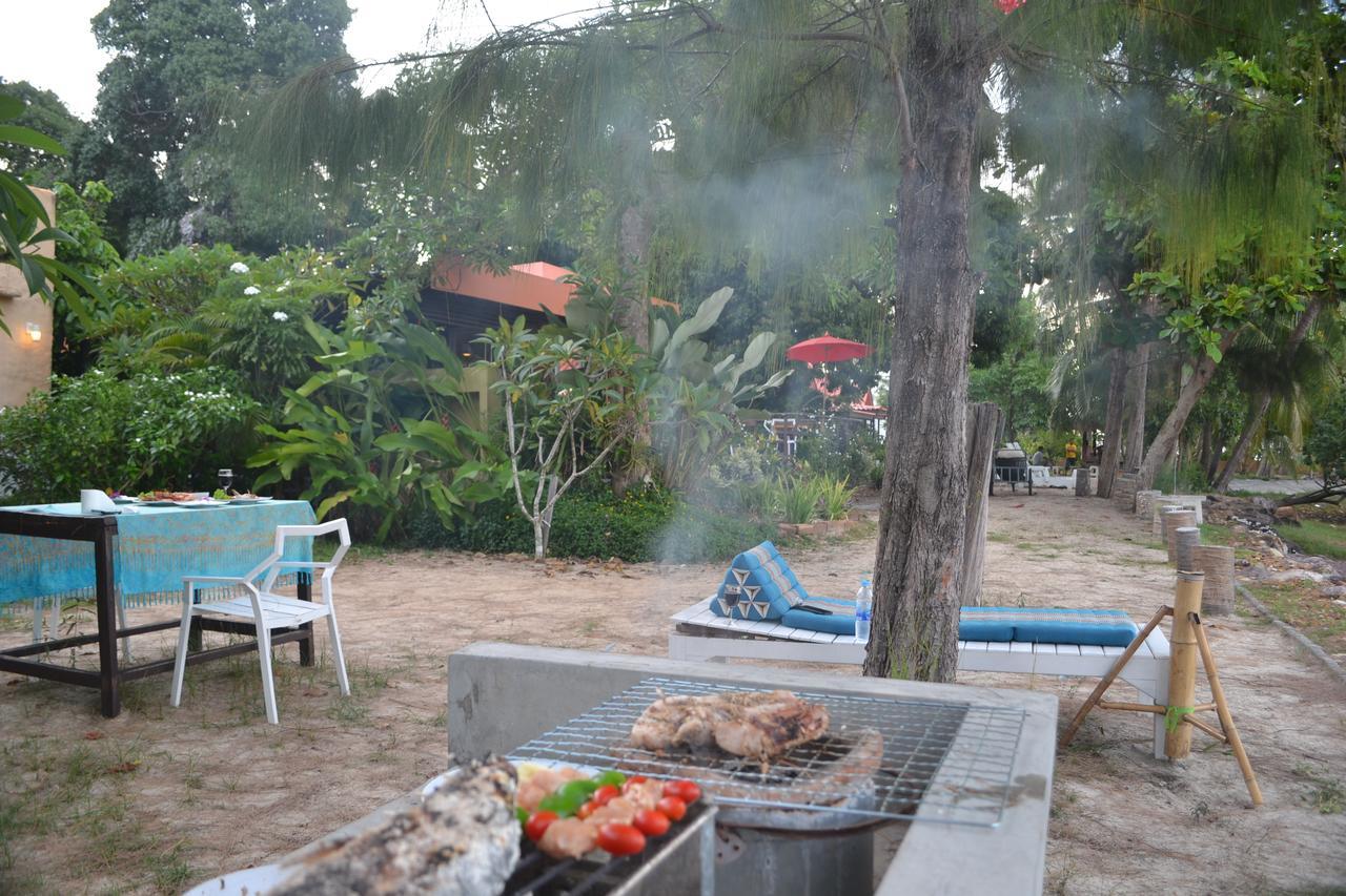 Baan Chid Talay Hotel Koh Chang Exterior photo